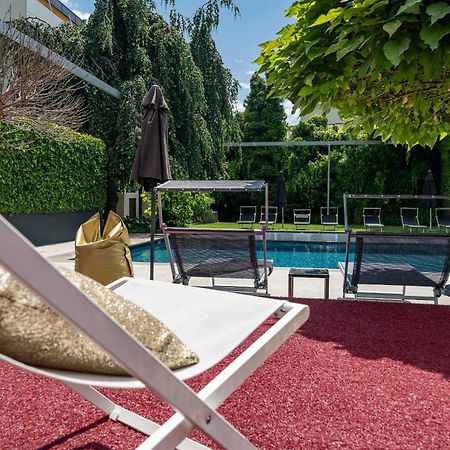 Goldfinger + Suites Lana Exterior foto