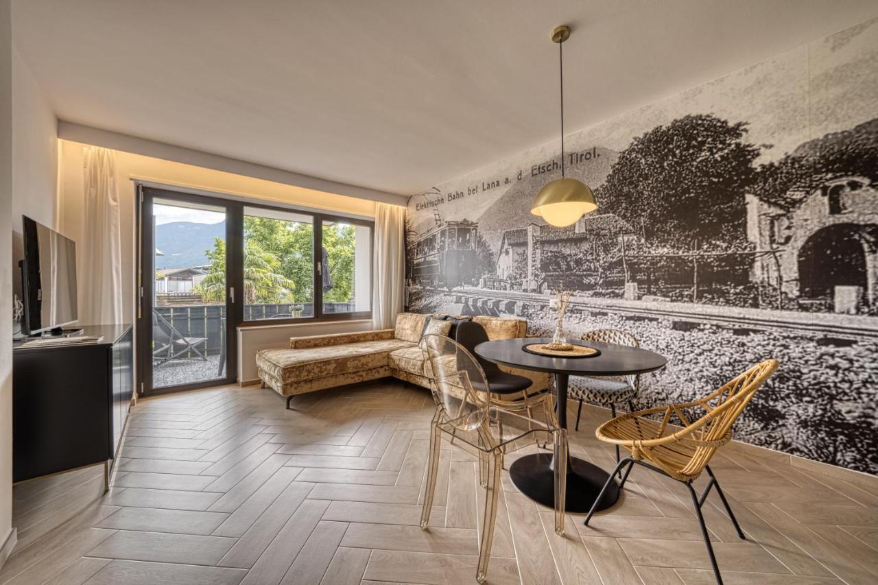 Goldfinger + Suites Lana Exterior foto